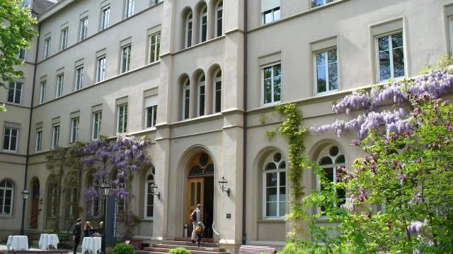 Missionshaus Basel (Foto: Kirche Schweiz) Missionshaus Basel (Foto: Kirche Schweiz)