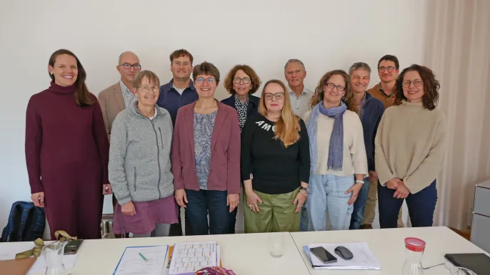 2025-11-13 OeME-Treffen bei EKS in Bern mit Marina Doelker (Foto: Doris Brodbeck) 2025-11-13 OeME-Treffen bei EKS in Bern mit Marina Doelker (Foto: Doris Brodbeck)